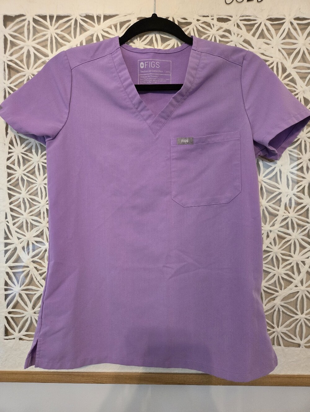 Women’s FIGS Catarina Scrub Top Lilac Dawn XXS – Like New FIONx One-Pocket
